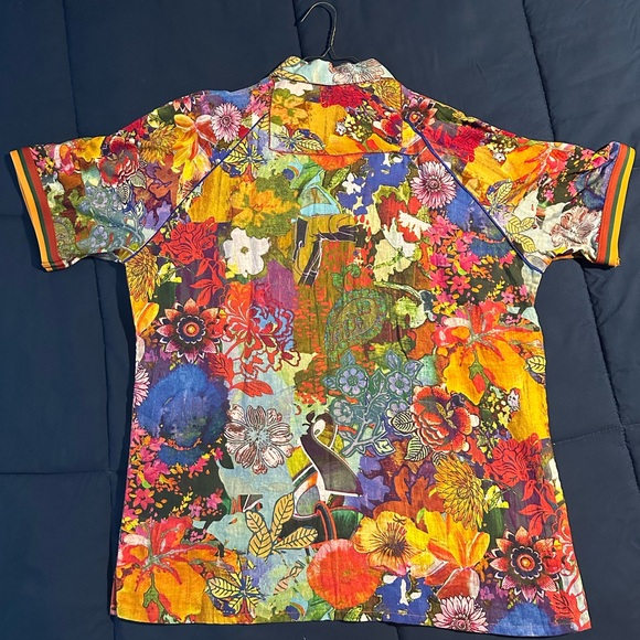 Robert Graham NWT size L - Picture 5 of 5